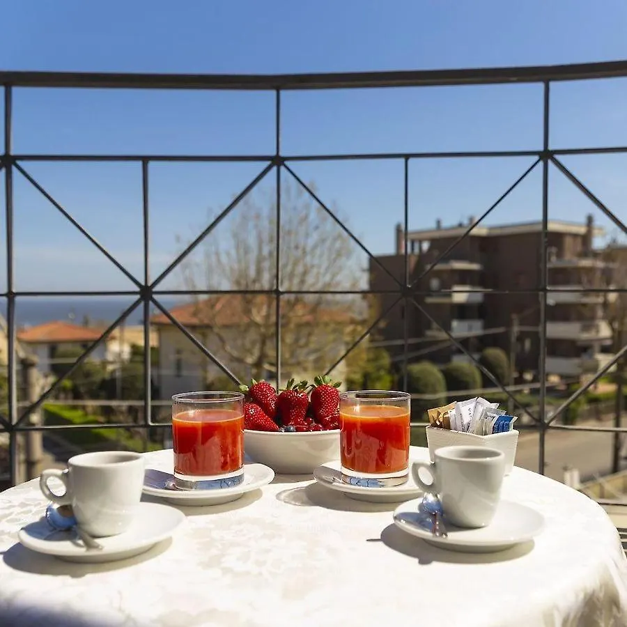 Hotel Nettunia Римини Италия