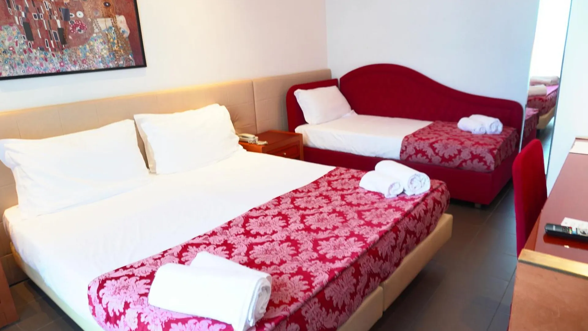 ****  Hotel Nettunia Римини Италия