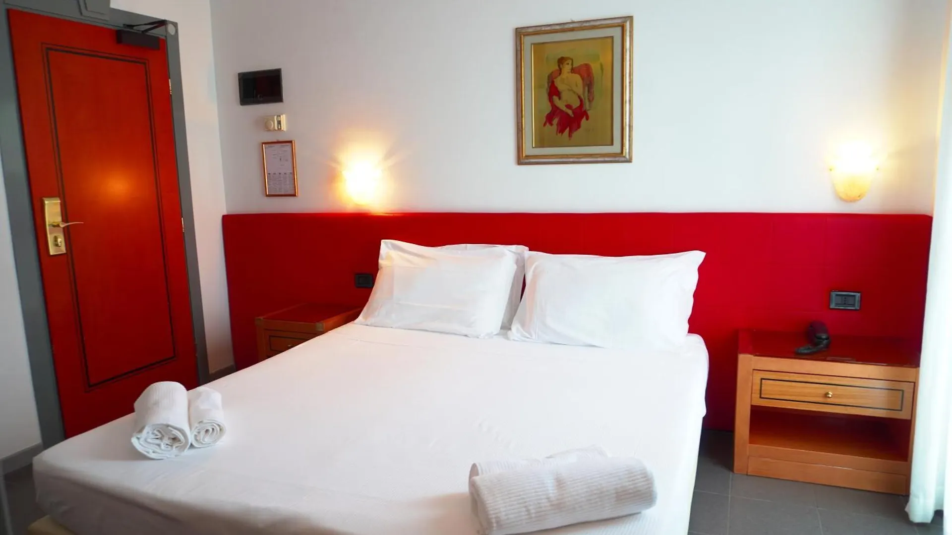 Hotel Nettunia Римини