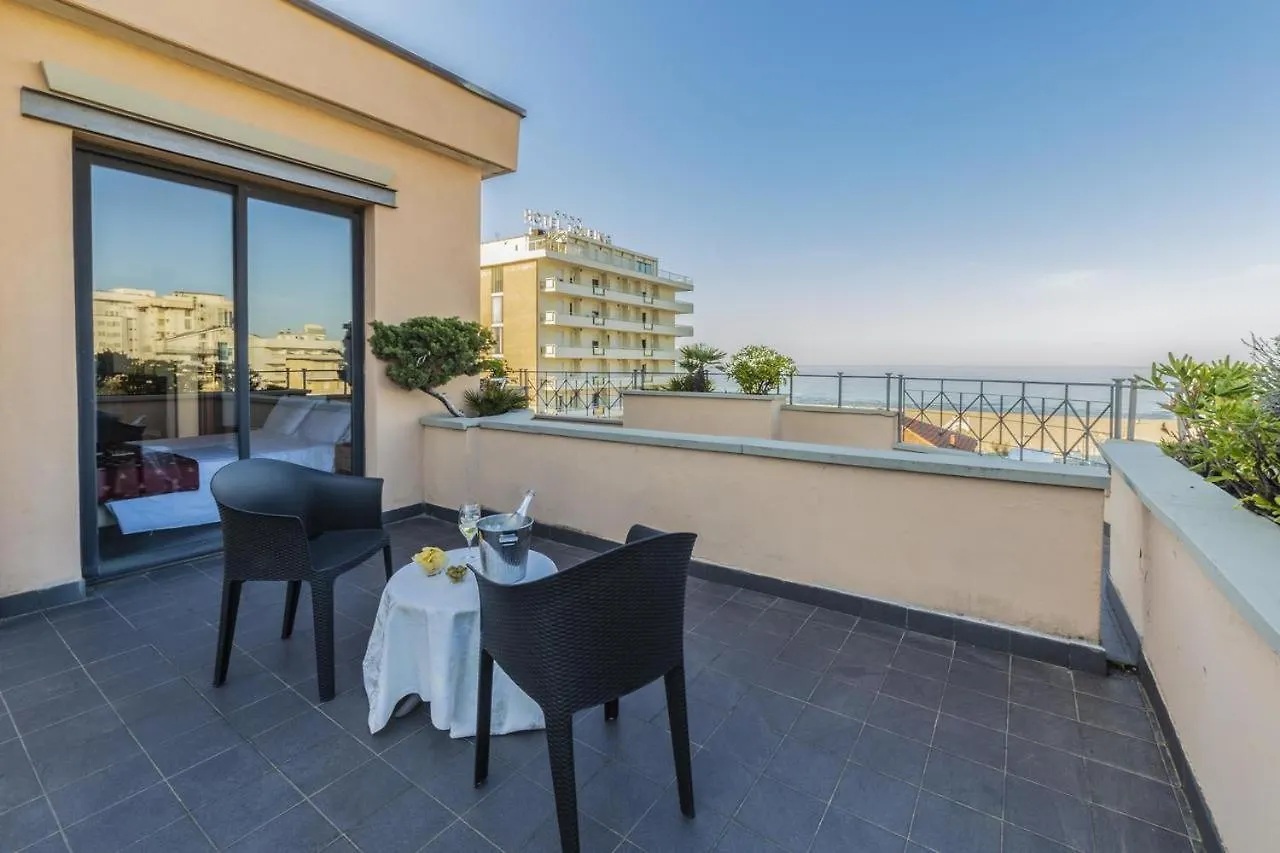 Hotel Nettunia Rimini 4*,